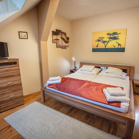 Delfin Apartman Sárvár Eksteriør bilde